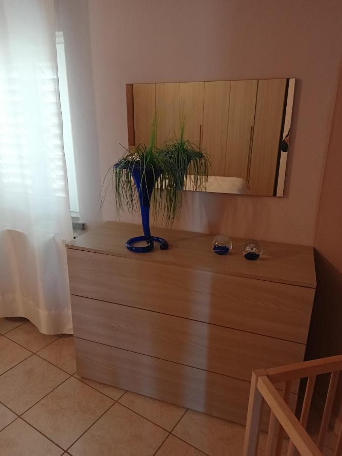 Casa Vacanza Le 2 Isole Suni Buitenkant foto