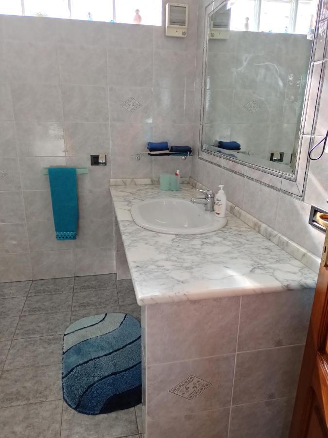 Casa Vacanza Le 2 Isole Suni Buitenkant foto